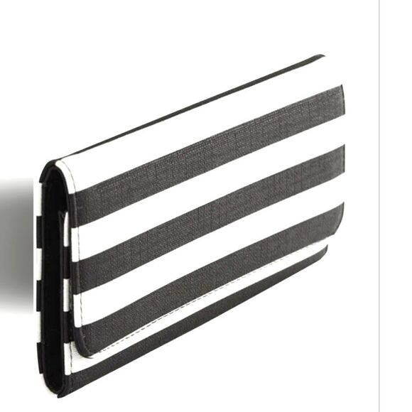 NWT Kut from the Kloth Black/White Vegan Leather Striped Multi-Slot Wallet - Picture 1 of 9